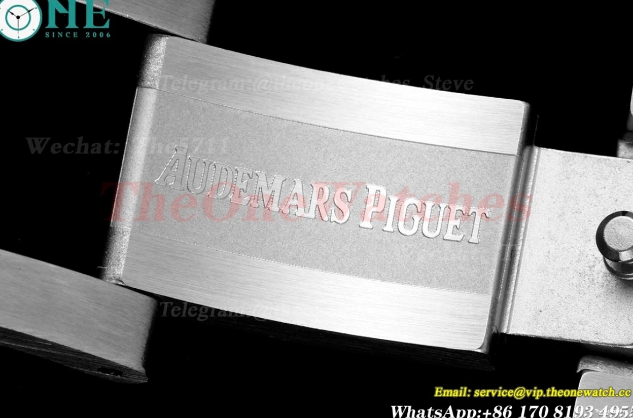 Swiss 33mm SS SS Quartz Black Ladies Oak Dial 8F Royal 0227